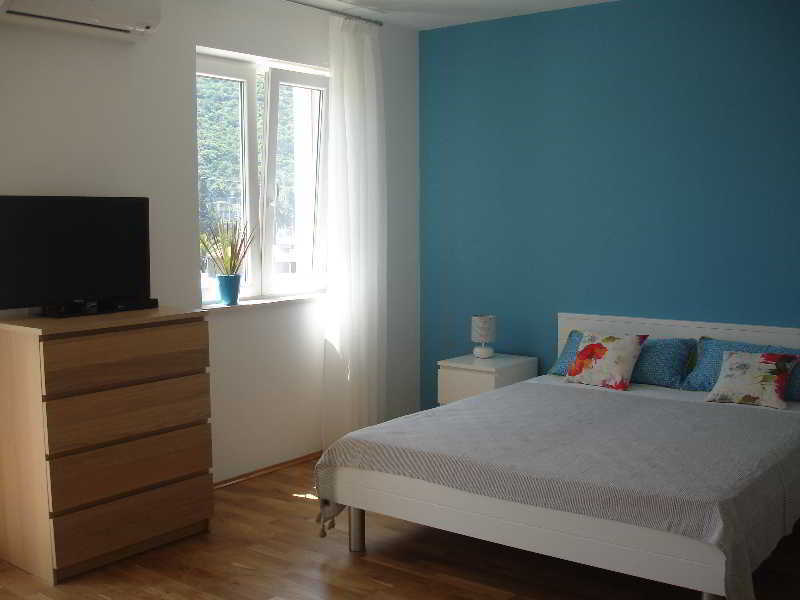 Apartments Silvija Mokosica Exterior photo